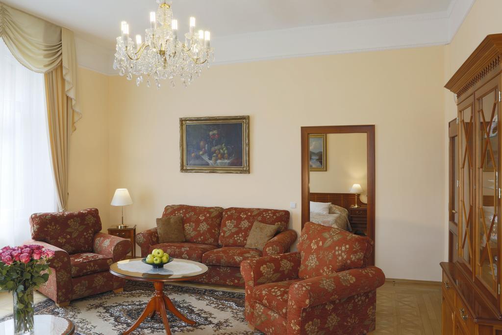 Bristol Kralovska Vila Karlovy Vary Room photo
