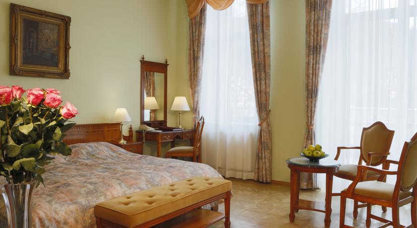 Bristol Kralovska Vila Karlovy Vary Room photo