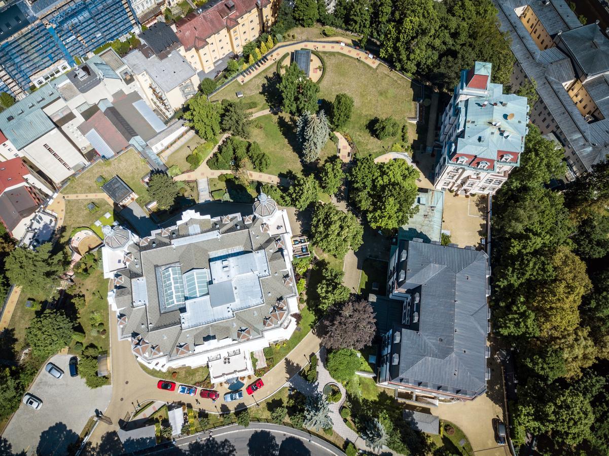 Bristol Kralovska Vila Karlovy Vary Exterior photo